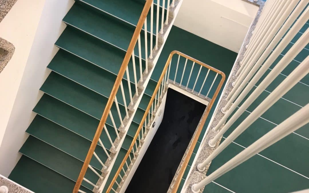 2 trapper udført for Elmehuset i de gamles by, 2200 København N